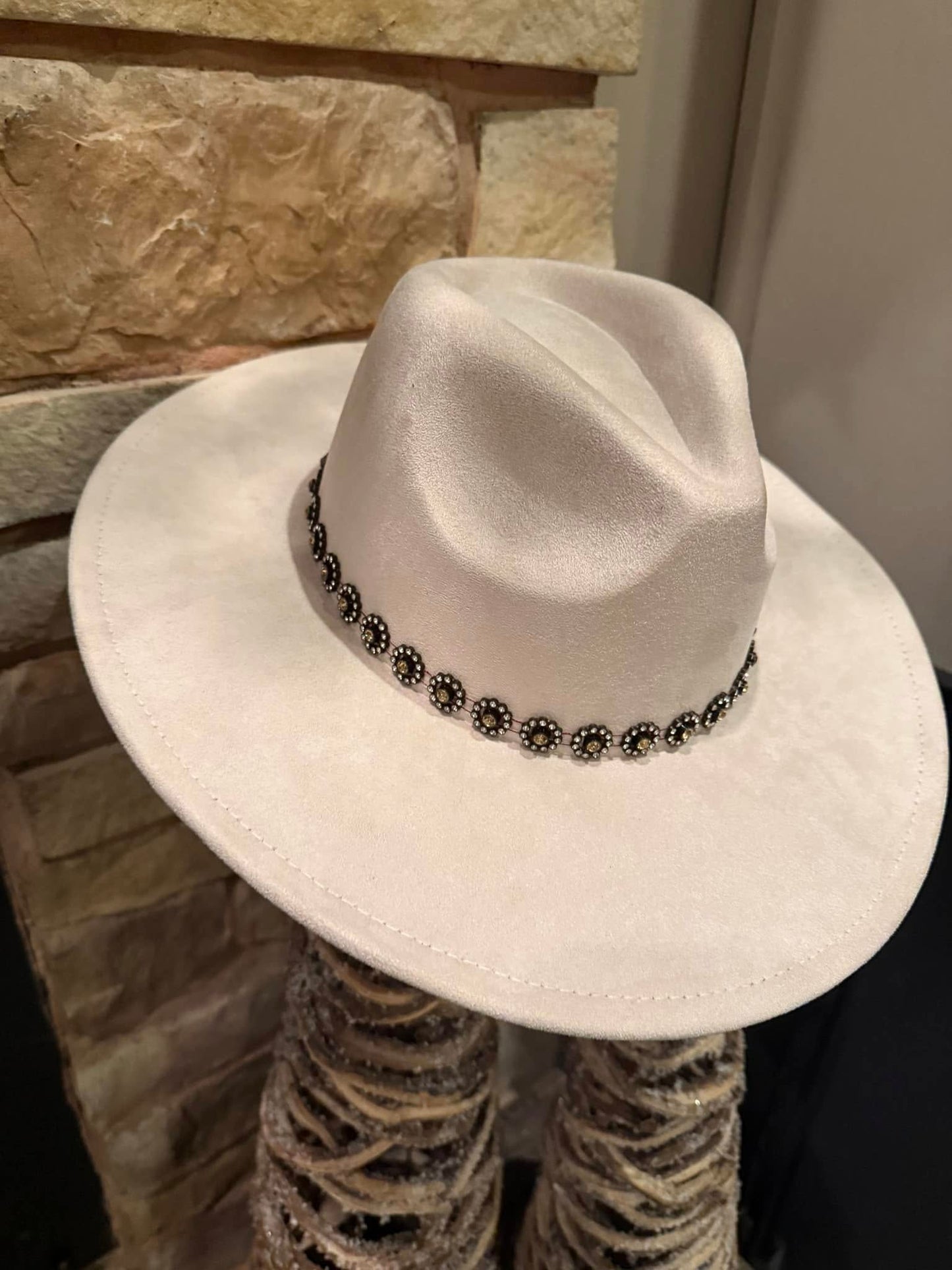 "Stella" - Wide brim premium hat