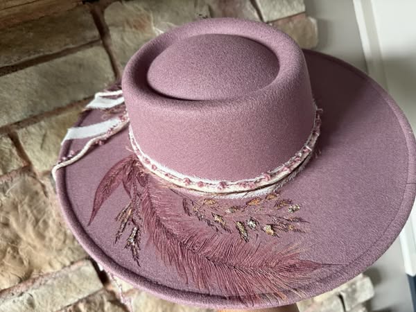"Gema" is concert and rodeo ready!